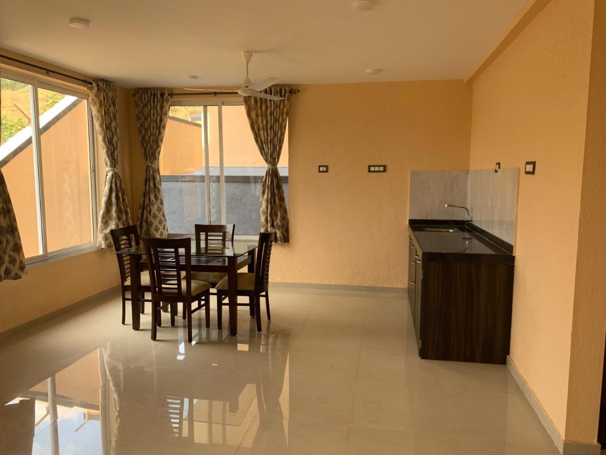 Royal Meadows - Igatpuri Bungalow B Exterior photo