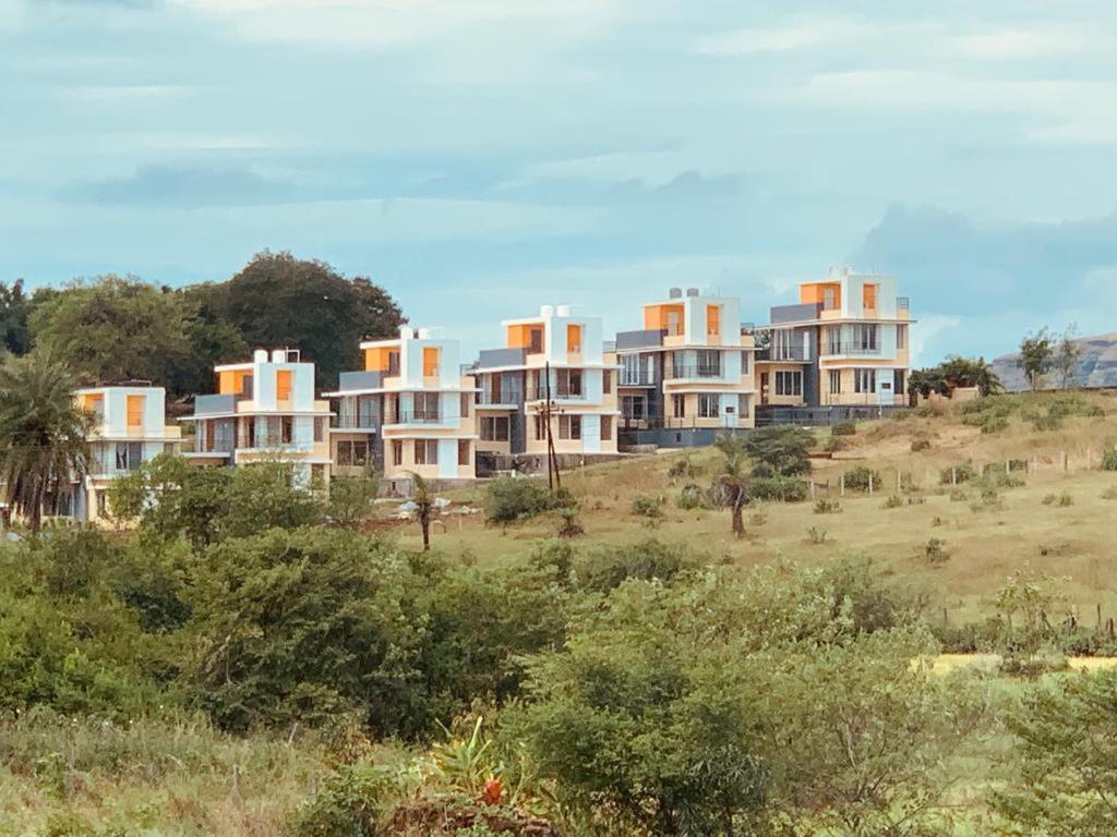 Royal Meadows - Igatpuri Bungalow B Exterior photo